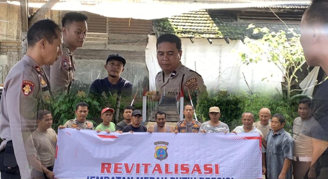 Aksi Nyata Polri untuk Masyarakat, Polsek Sibabangun Perbaiki Jembatan Penghubung Warga